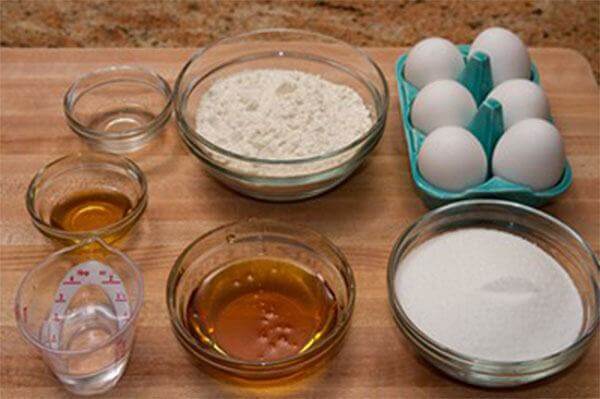 Nguyên liệu làm bánh bông lan trứng muối – cách làm bánh bông lan trứng muối