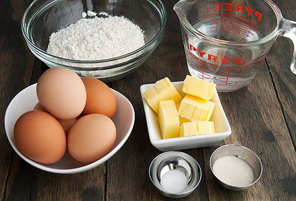 Nguyên liệu để làm bánh bông lan nướng và hấp – cách làm bánh bông lan đơn giản
