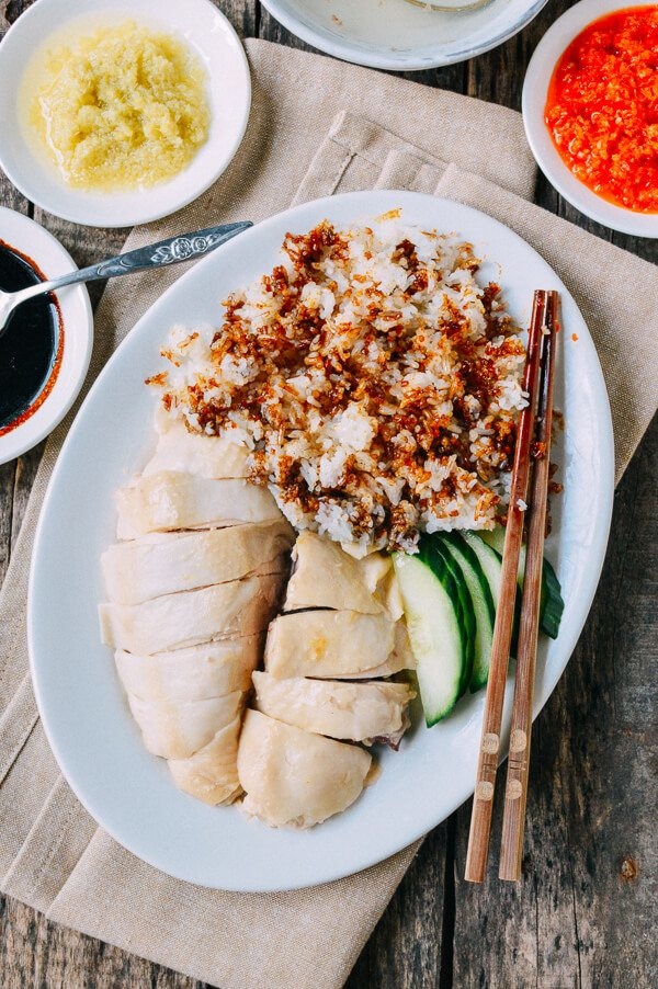 Chỉ 11 bước cực kì đơn giản bạn sẽ có ngay món cơm gà Hải Nam đậm vị Singapore