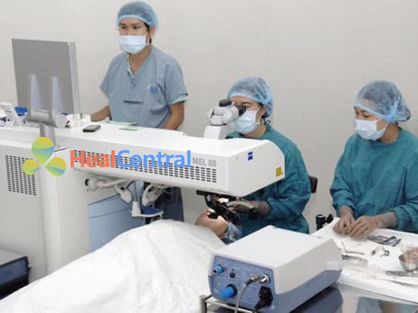 Bệnh viện mắt Điện Biên Phủ có nhiều máy móc hiện đại