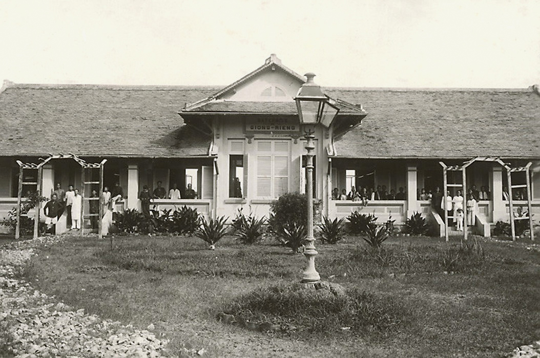 Nhà hộ sinh Giồng Riềng năm 1921 - 1935