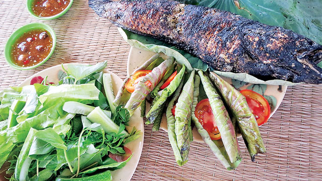 Cá lóc nướng trui - Đặc sản miền Tây - Vietflavour