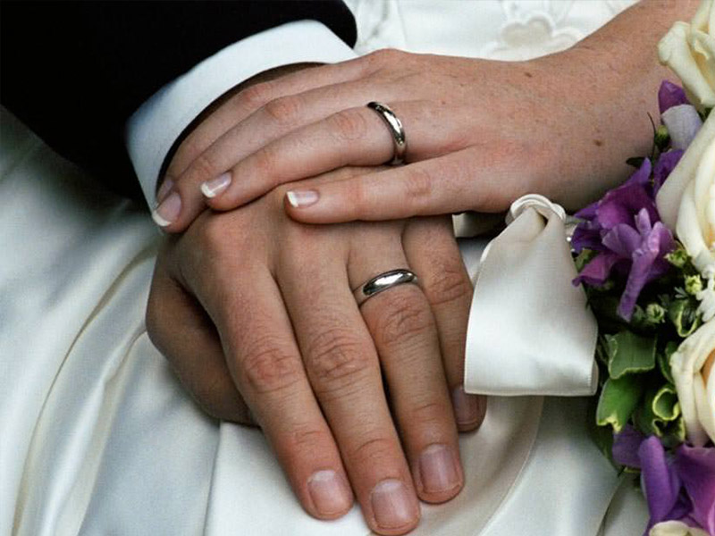 Nhẫn cưới là biểu tượng kết tinh của hôn nhân