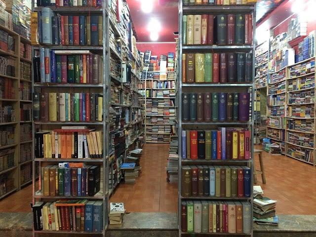Xưa và Nay - Cửa hàng mua, bán sách và truyện cũ uy tín ở Hà Nội