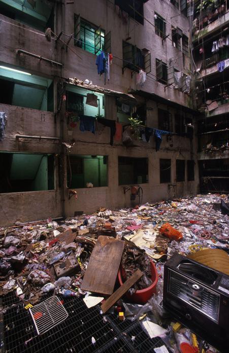 Cửu Long Thành Trại ở Hong Kong: Nơi đầy rẫy tội phạm, tệ nạn nhưng lại là mái ấm tình thương cho người già và trẻ em-4