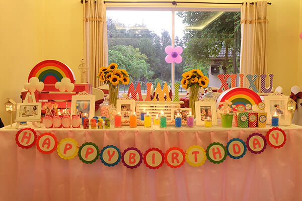Các món ngon đãi tiệc sinh nhật tại nhà tổ chức cho bé