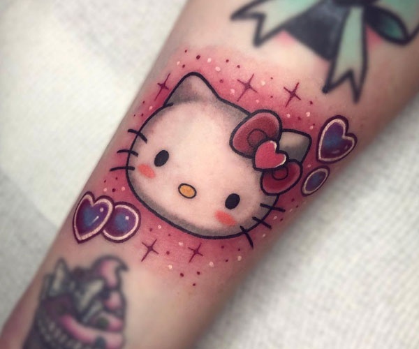 tattoo hello kitty nhật bản 