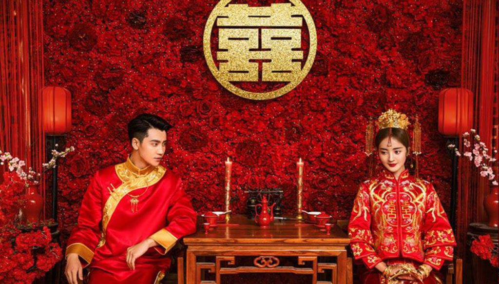 Đồ cưới Trung Hoa hay còn gọi là áo choàng, là một hệ thống truyền thông trang trong ngày đại hỷ của người Trung Quốc