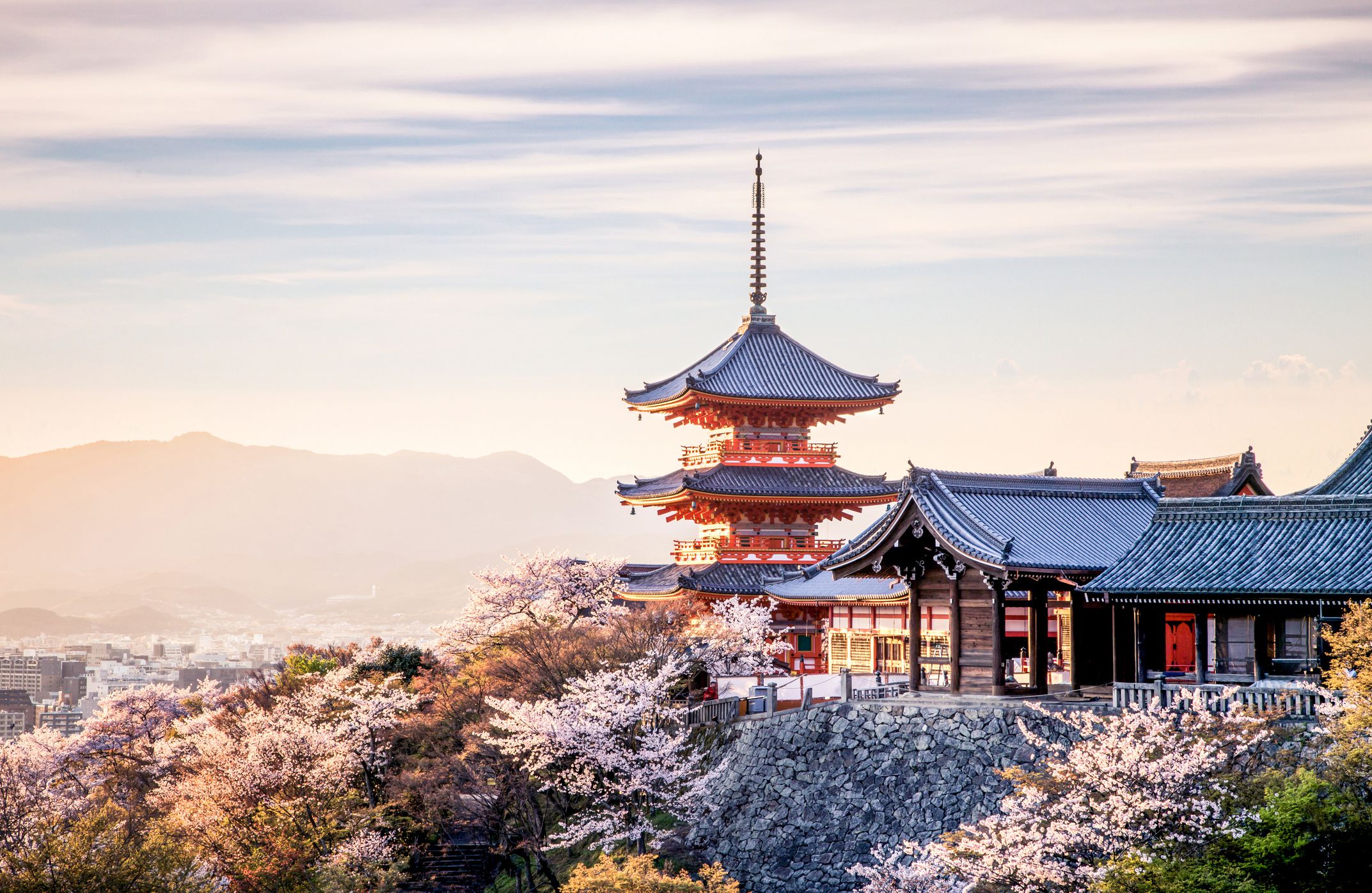 Khung cảnh đình đài lầu các tuyệt đẹp của Nhật